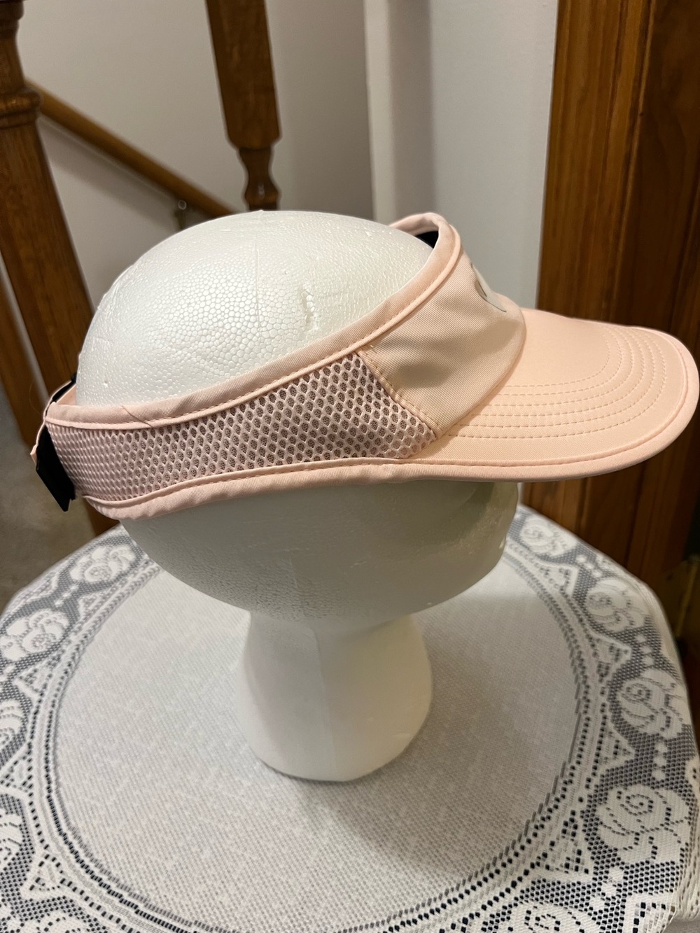 Nike visor - Picture 4 of 6